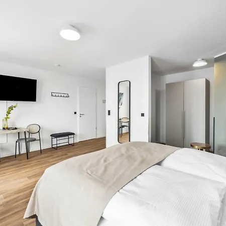 Apartment Limehome Bahlenstr